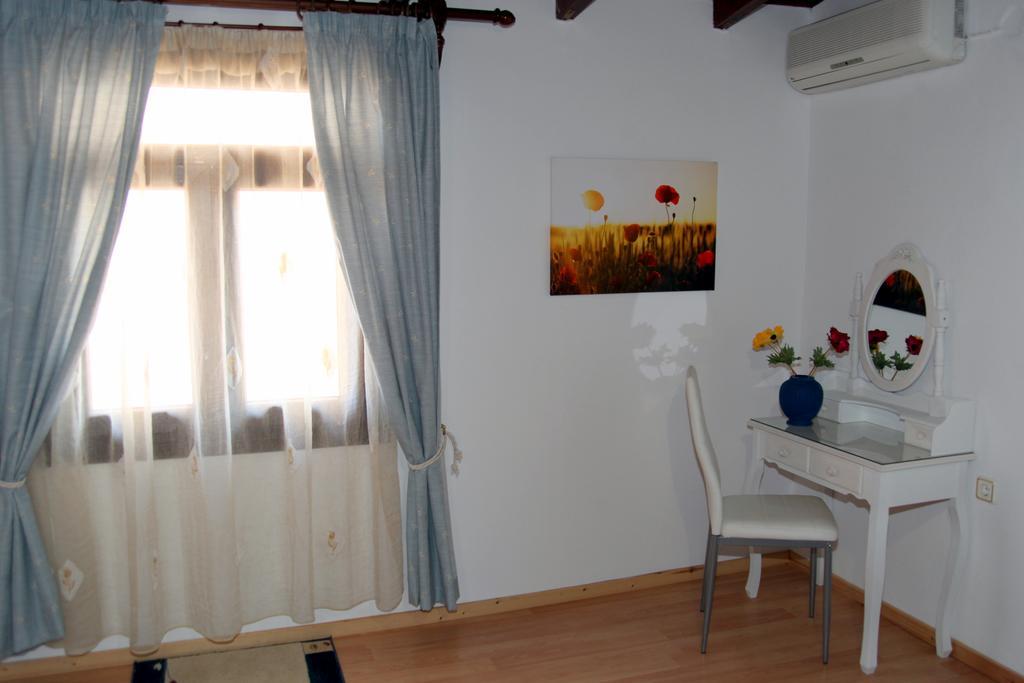 Anemones Rooms Chania  ภายนอก รูปภาพ