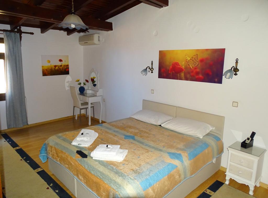 Anemones Rooms Chania  ภายนอก รูปภาพ