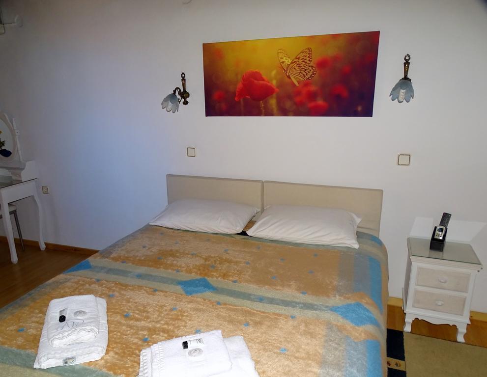 Anemones Rooms Chania  ภายนอก รูปภาพ