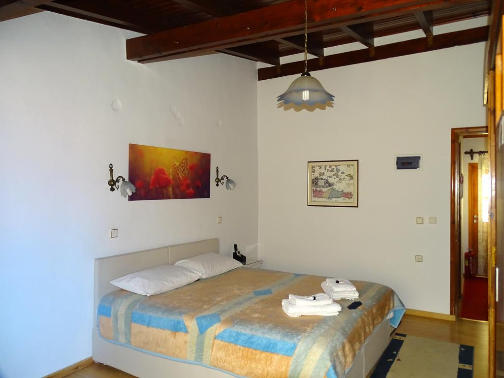 Anemones Rooms Chania  ภายนอก รูปภาพ