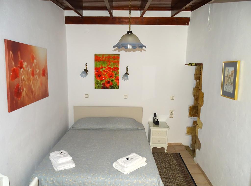Anemones Rooms Chania  ภายนอก รูปภาพ
