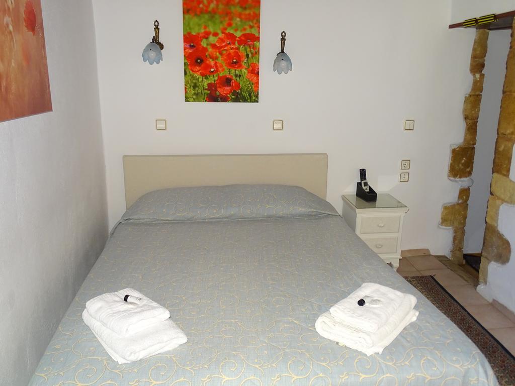 Anemones Rooms Chania  ภายนอก รูปภาพ