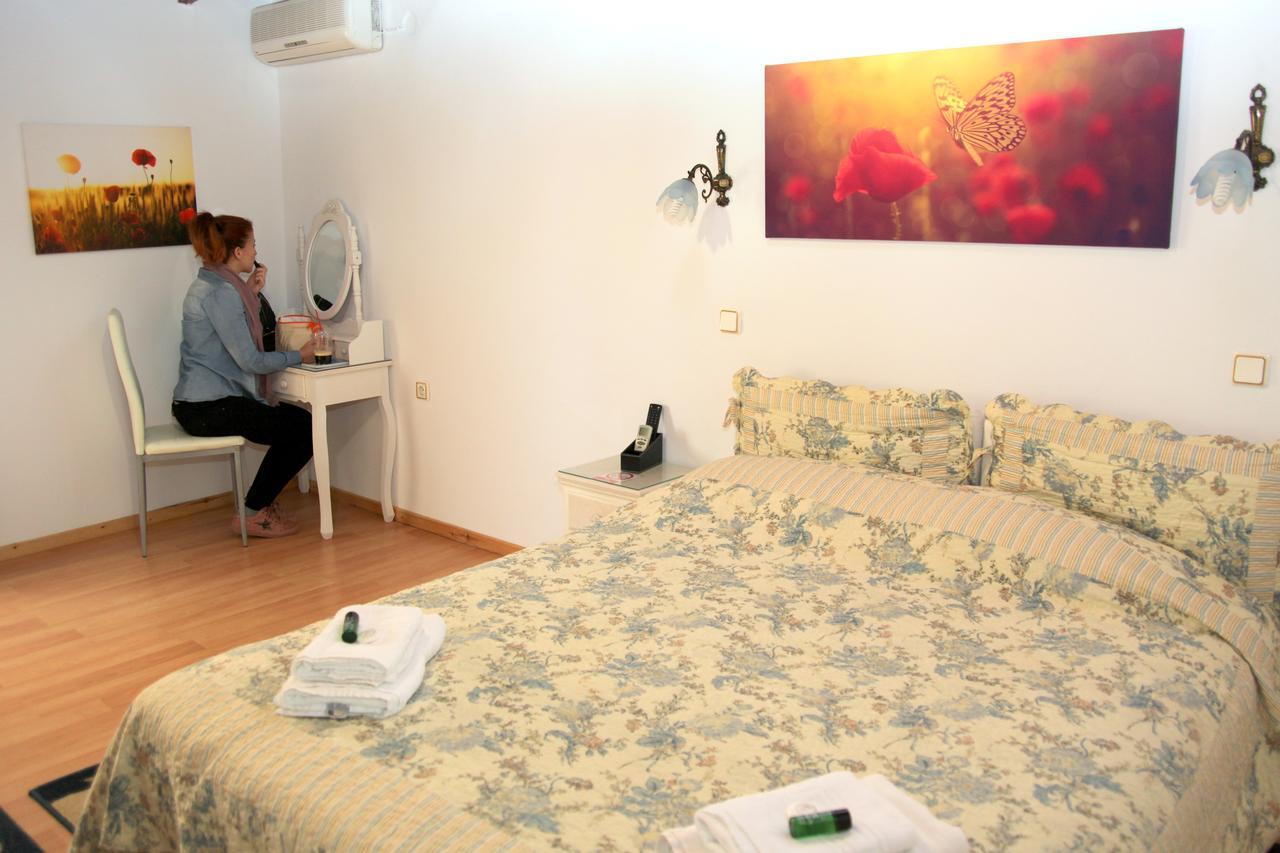 Anemones Rooms Chania  ภายนอก รูปภาพ